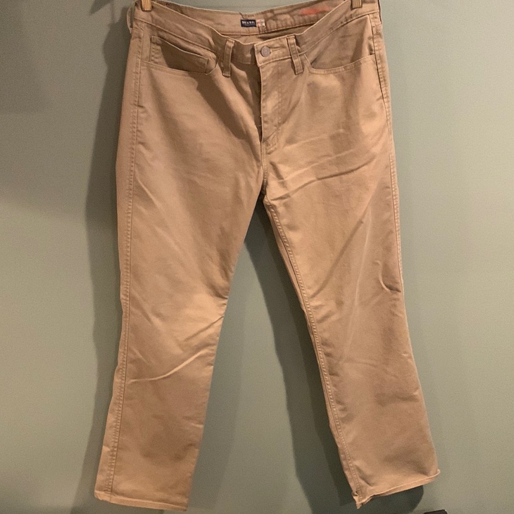 Dockers jeans 34x30 Levi’s beige color brown tan Straight fit